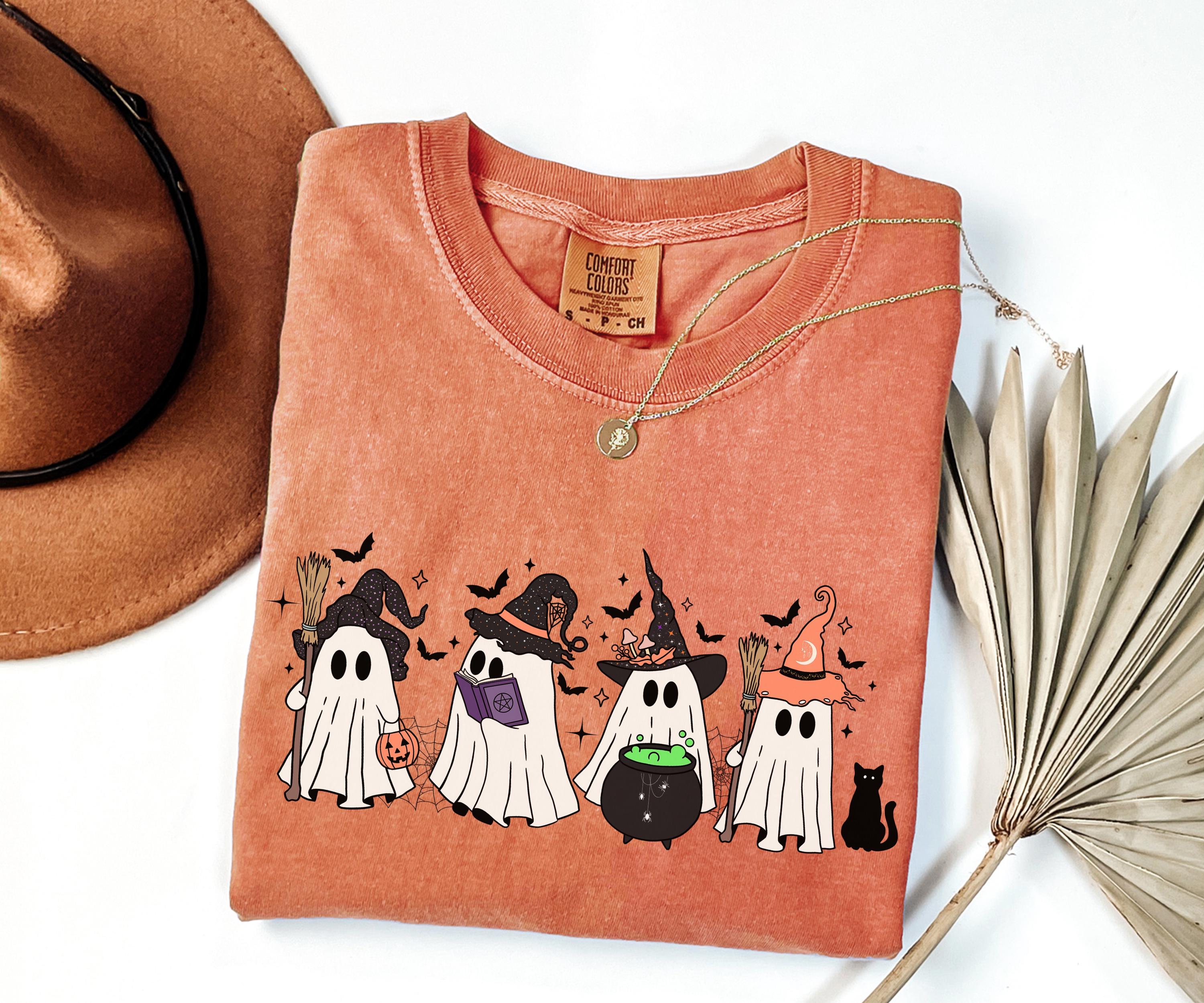 Vintage Witchy Ghost Shirt, Comfort Colors® Womens Ghost Shirt, Spooky Season Witch T-Shirt, Halloween Witchy Gifts, Women Halloween Gift