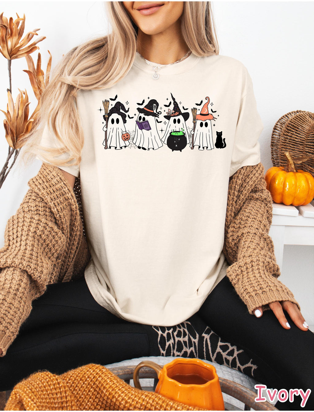 Vintage Witchy Ghost Shirt, Comfort Colors® Womens Ghost Shirt, Spooky Season Witch T-Shirt, Halloween Witchy Gifts, Women Halloween Gift