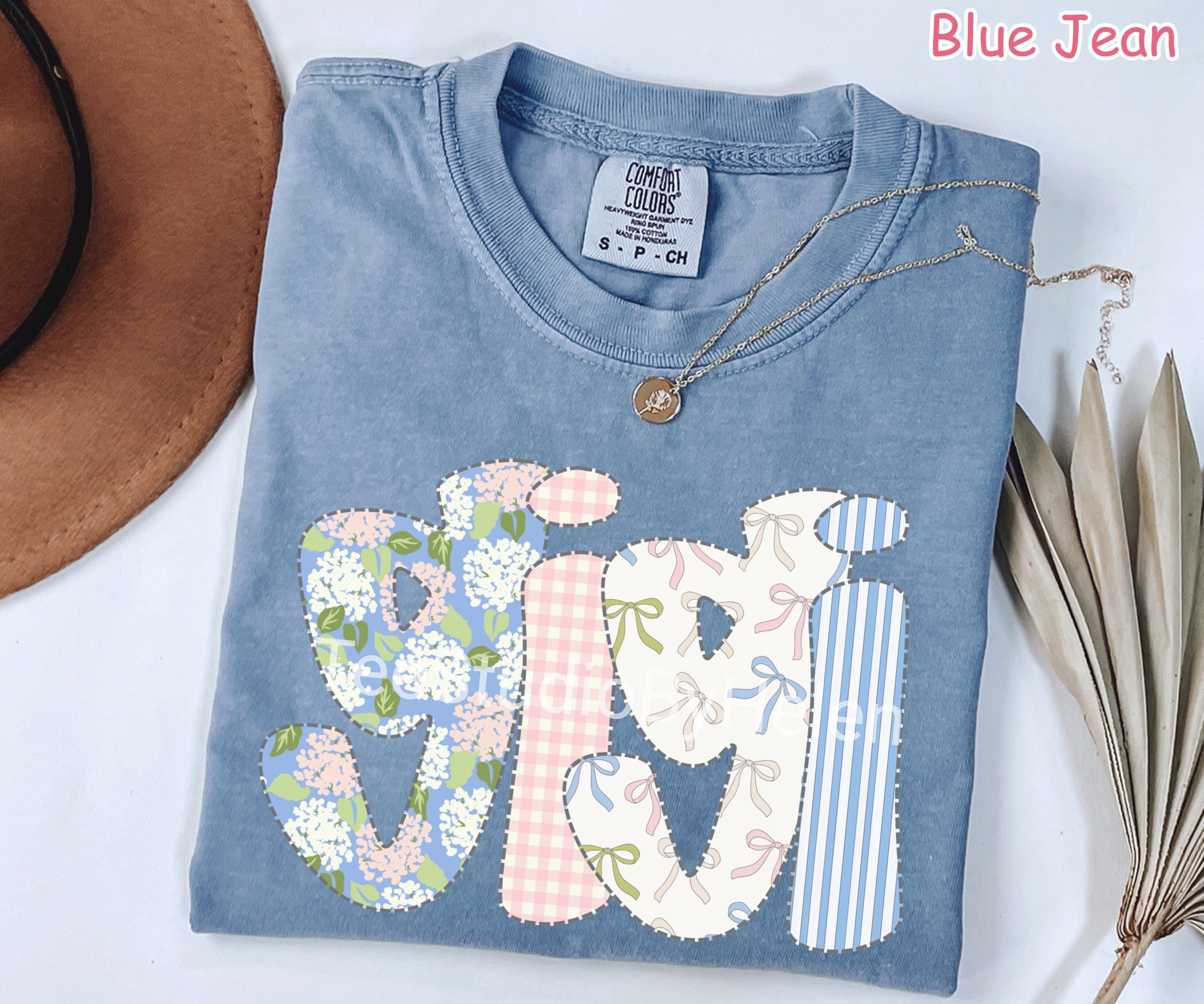 Comfort Colors® Floral Gigi Shirt, Cute Grandmother Shirt, Trendy Spring Gigi Tee, Gigi Gifts, Mothers Day Gift for Grandma New Grandma Gift