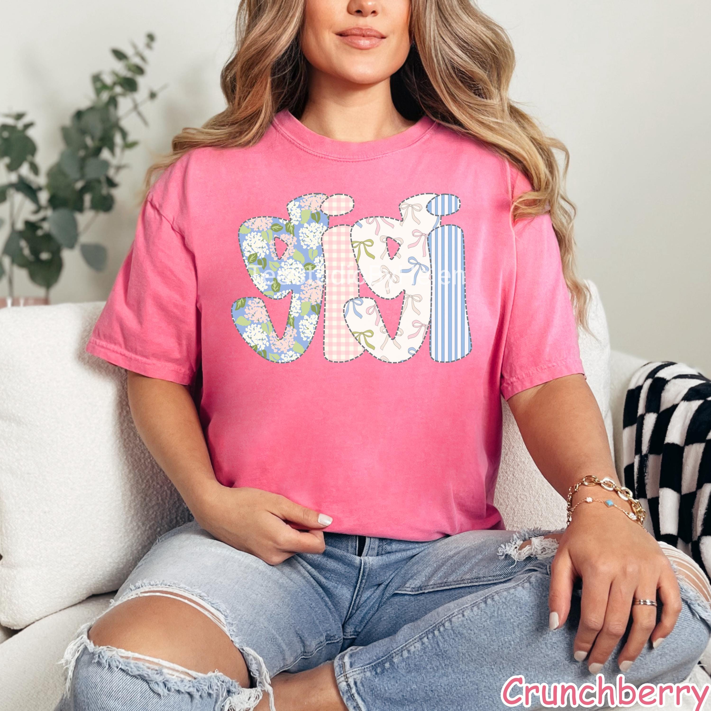 Comfort Colors® Floral Gigi Shirt, Cute Grandmother Shirt, Trendy Spring Gigi Tee, Gigi Gifts, Mothers Day Gift for Grandma New Grandma Gift