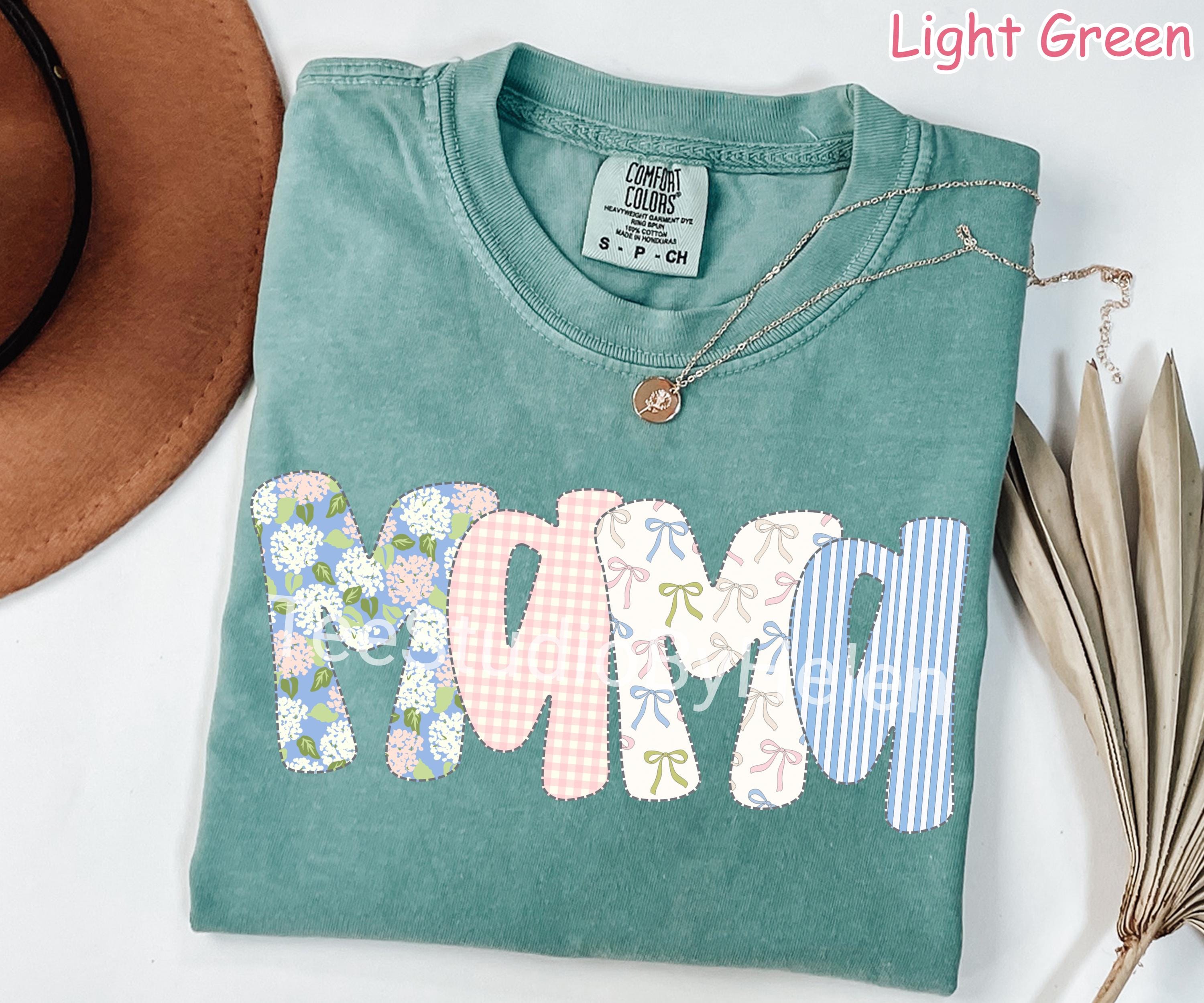 Comfort Colors® Floral Mama Shirt, Unique Mothers Day Gift, Trendy Spring Floral Mom Shirt, Coquette Mama Tee Cute Gift for Mom New Mom Gift