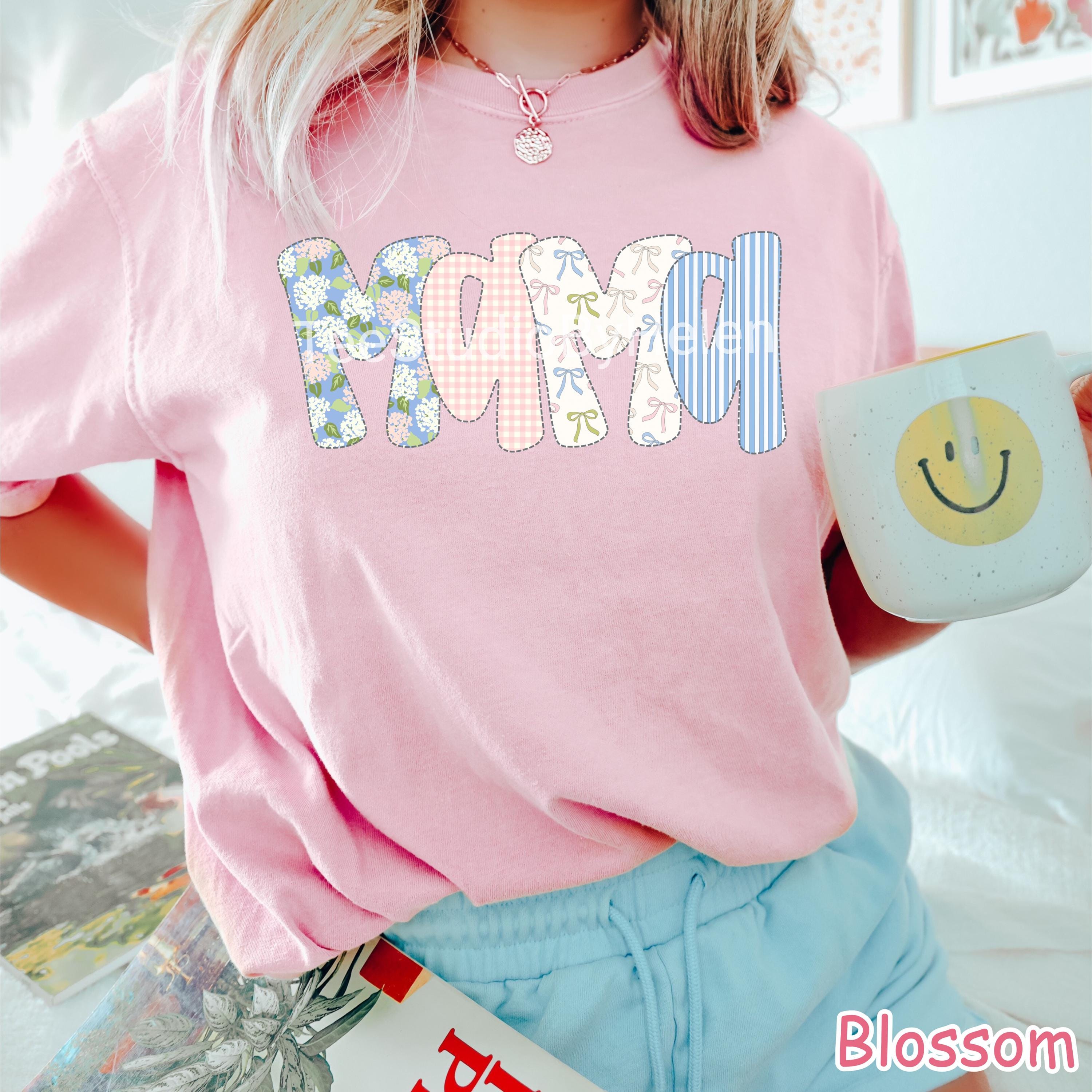 Comfort Colors® Floral Mama Shirt, Unique Mothers Day Gift, Trendy Spring Floral Mom Shirt, Coquette Mama Tee Cute Gift for Mom New Mom Gift