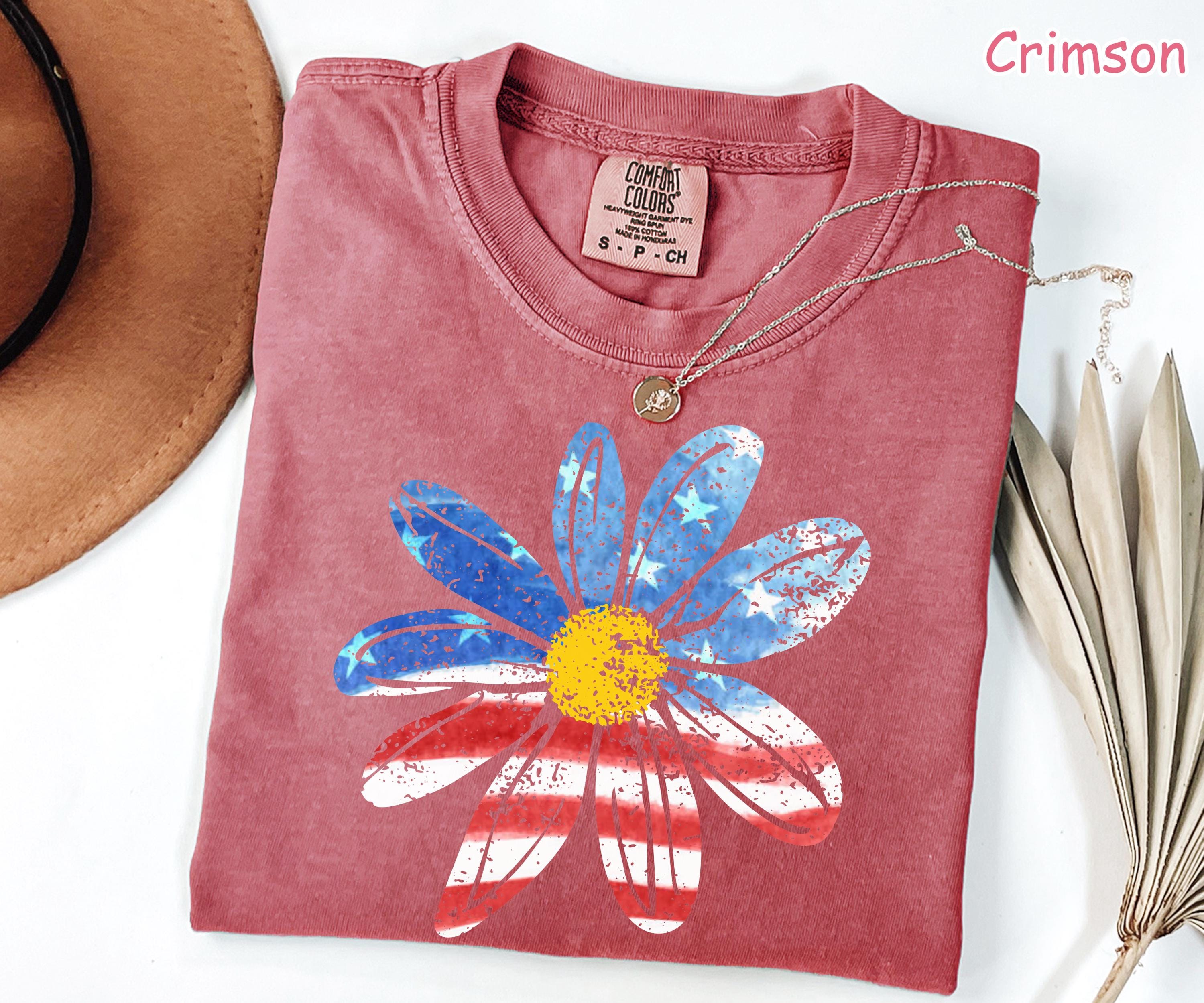 Comfort Colors® Floral USA Shirt, 4th of July Shirt for Women, Daisy Flower Patriotic Shirt, Trendy American Flag Shirt, Red White and Blue