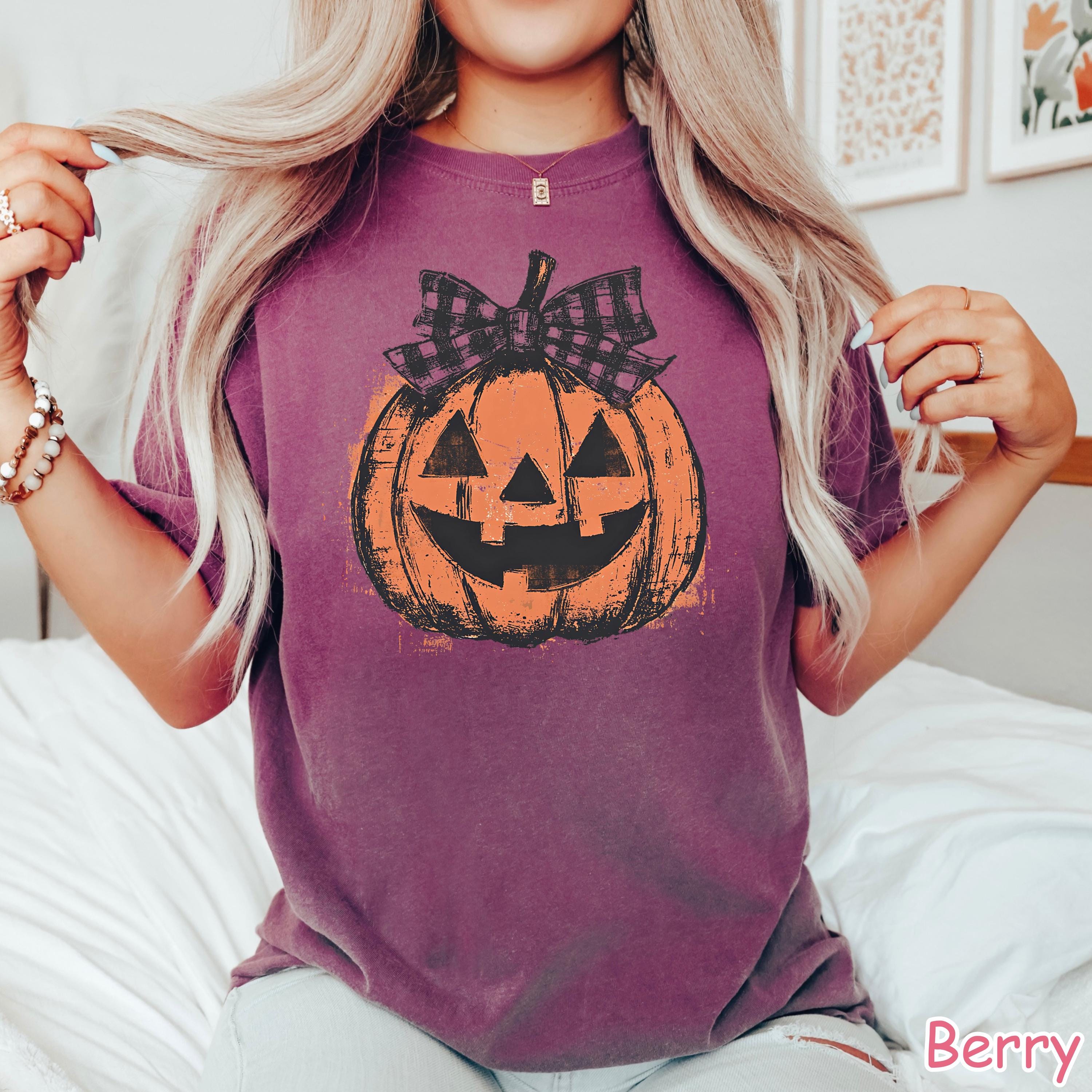 Comfort Colors® Pumpkin Shirt, Coquette Fall Pumpkin Shirt, Women's Halloween Bow Shirt, Retro Pumpkin Patch Shirt, Vintage Halloween Tee