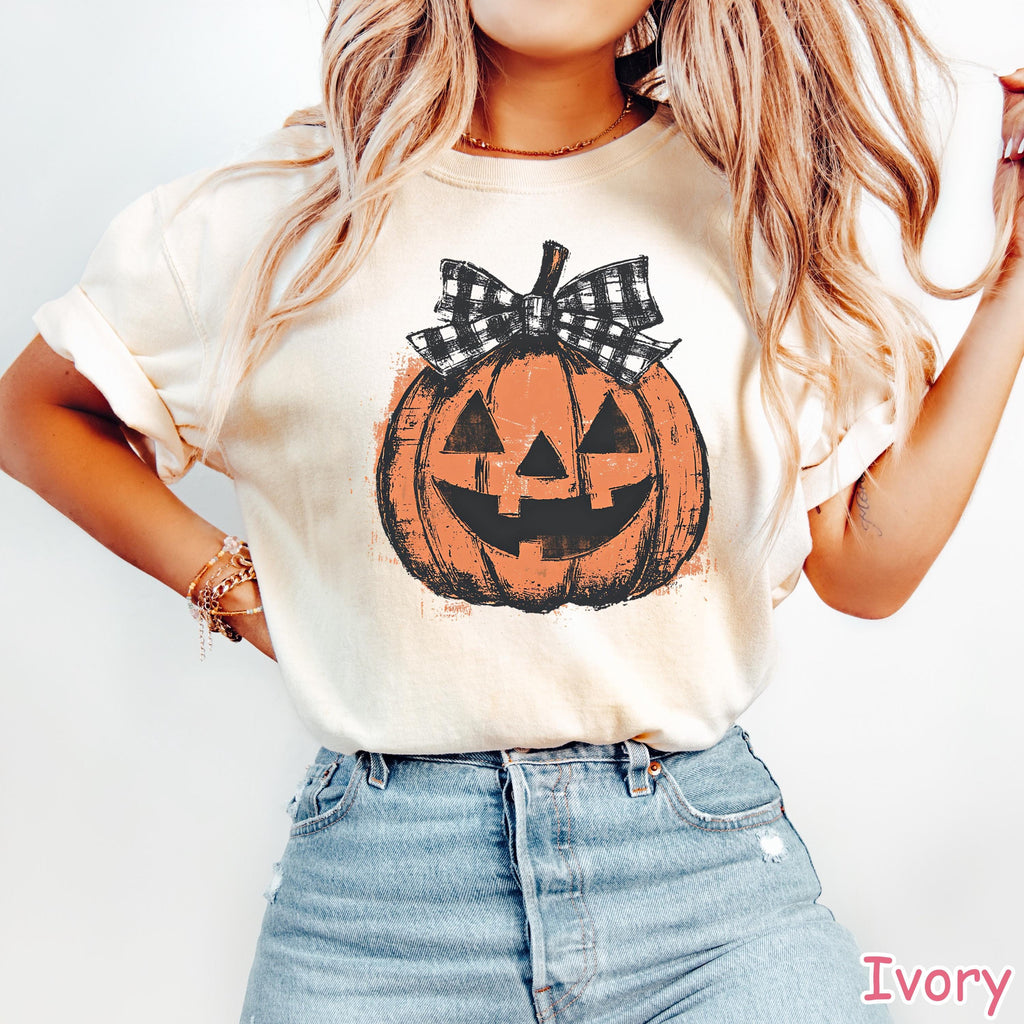 Comfort Colors® Pumpkin Shirt, Coquette Fall Pumpkin Shirt, Women's Halloween Bow Shirt, Retro Pumpkin Patch Shirt, Vintage Halloween Tee