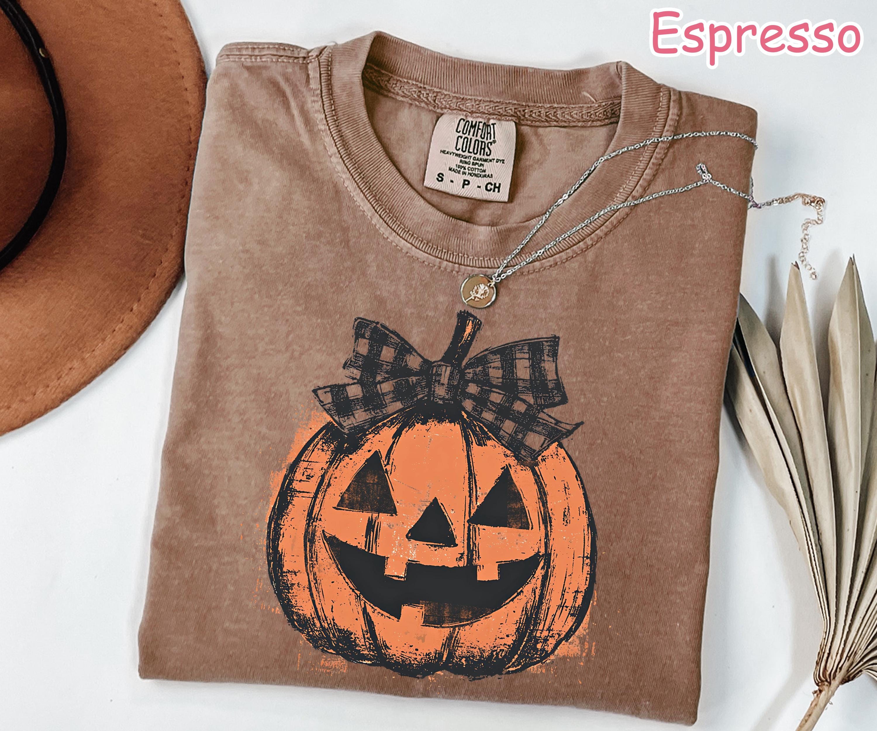 Comfort Colors® Pumpkin Shirt, Coquette Fall Pumpkin Shirt, Women's Halloween Bow Shirt, Retro Pumpkin Patch Shirt, Vintage Halloween Tee