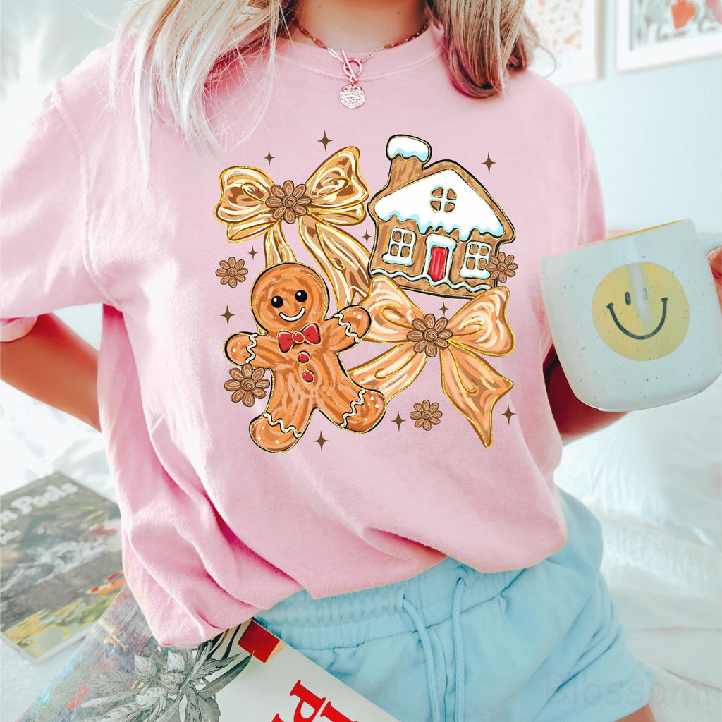 Comfort Colors® Gingerbread Shirt, Christmas Cookie Shirt, Women's Holiday Shirt Coquette Christmas Merry Christmas Tis The Season Xmas Gift