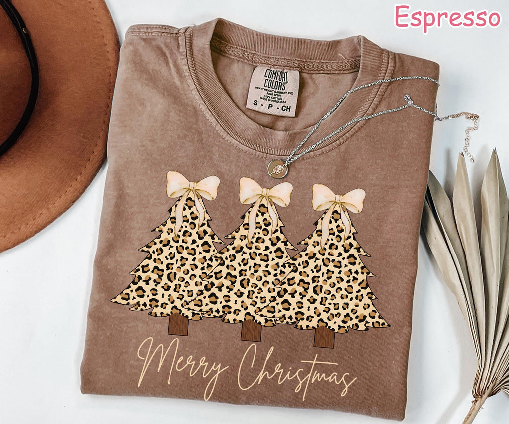 Comfort Colors® Merry Christmas Shirt, Leopard Print Christmas Tree Shirt, Coquette Christmas Shirt, Cute Holiday Shirt Women's Xmas Bow Tee
