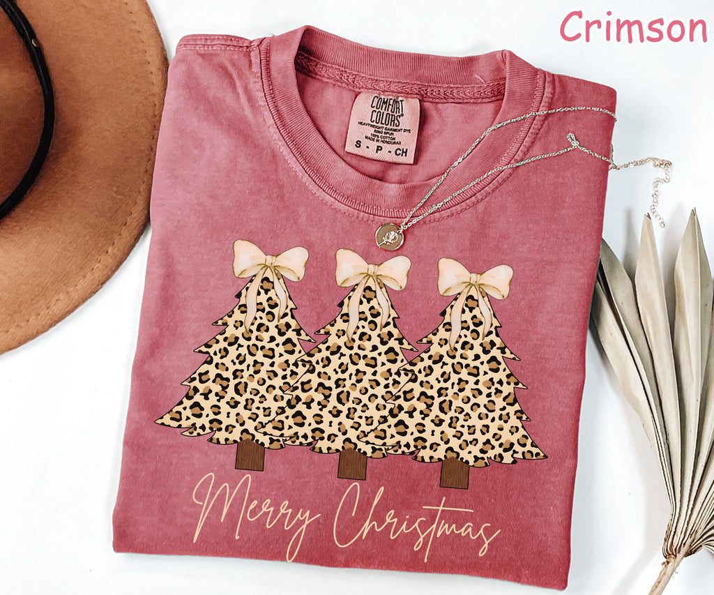 Comfort Colors® Merry Christmas Shirt, Leopard Print Christmas Tree Shirt, Coquette Christmas Shirt, Cute Holiday Shirt Women's Xmas Bow Tee