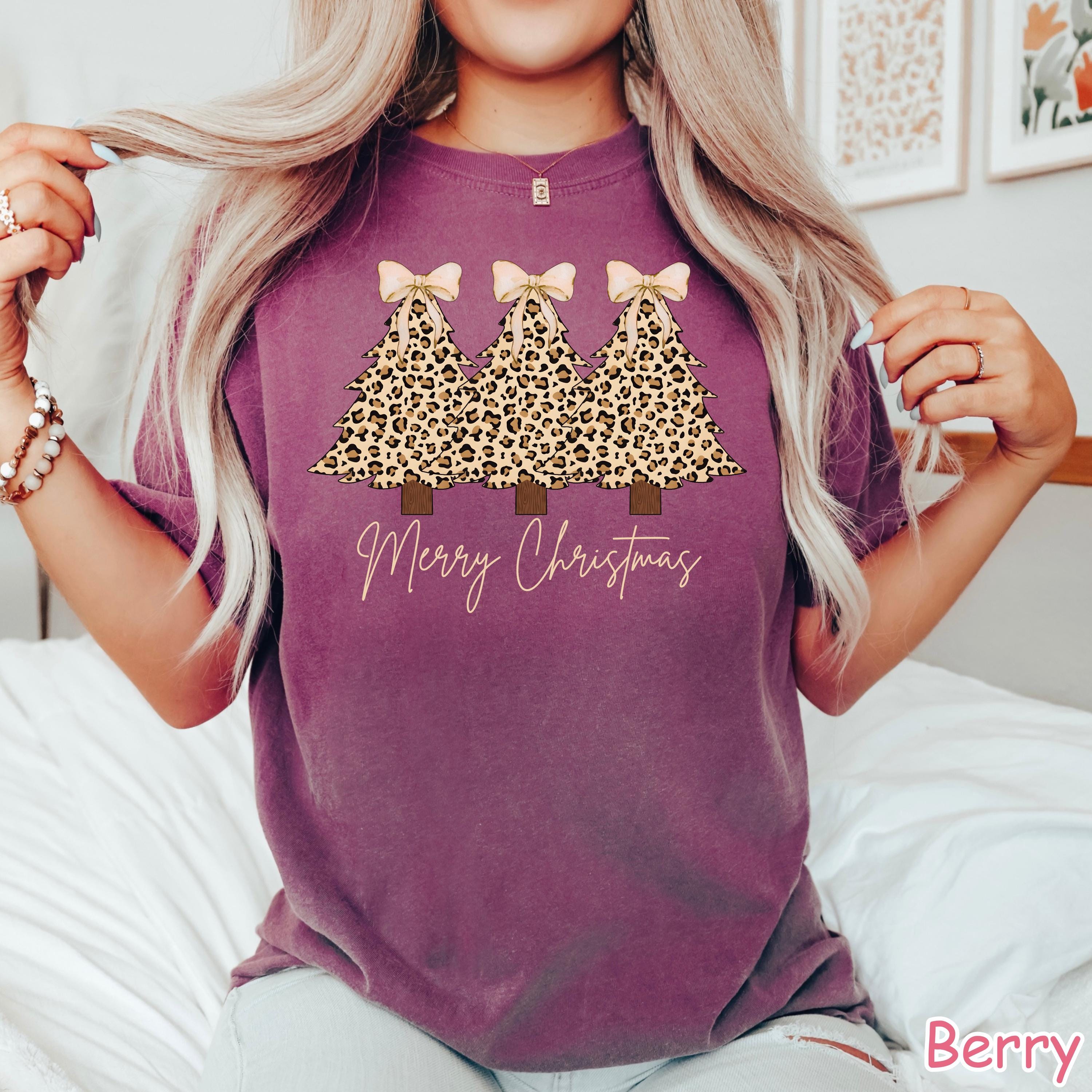 Comfort Colors® Merry Christmas Shirt, Leopard Print Christmas Tree Shirt, Coquette Christmas Shirt, Cute Holiday Shirt Women's Xmas Bow Tee