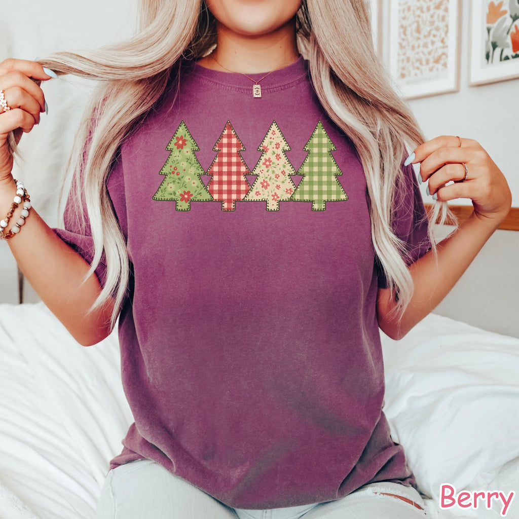 Comfort Colors® Christmas Tree Faux Patchwork Shirt Vintage Christmas Shirt Floral Gingham Plaid Christmas Tee Retro Holiday Shirt for Women