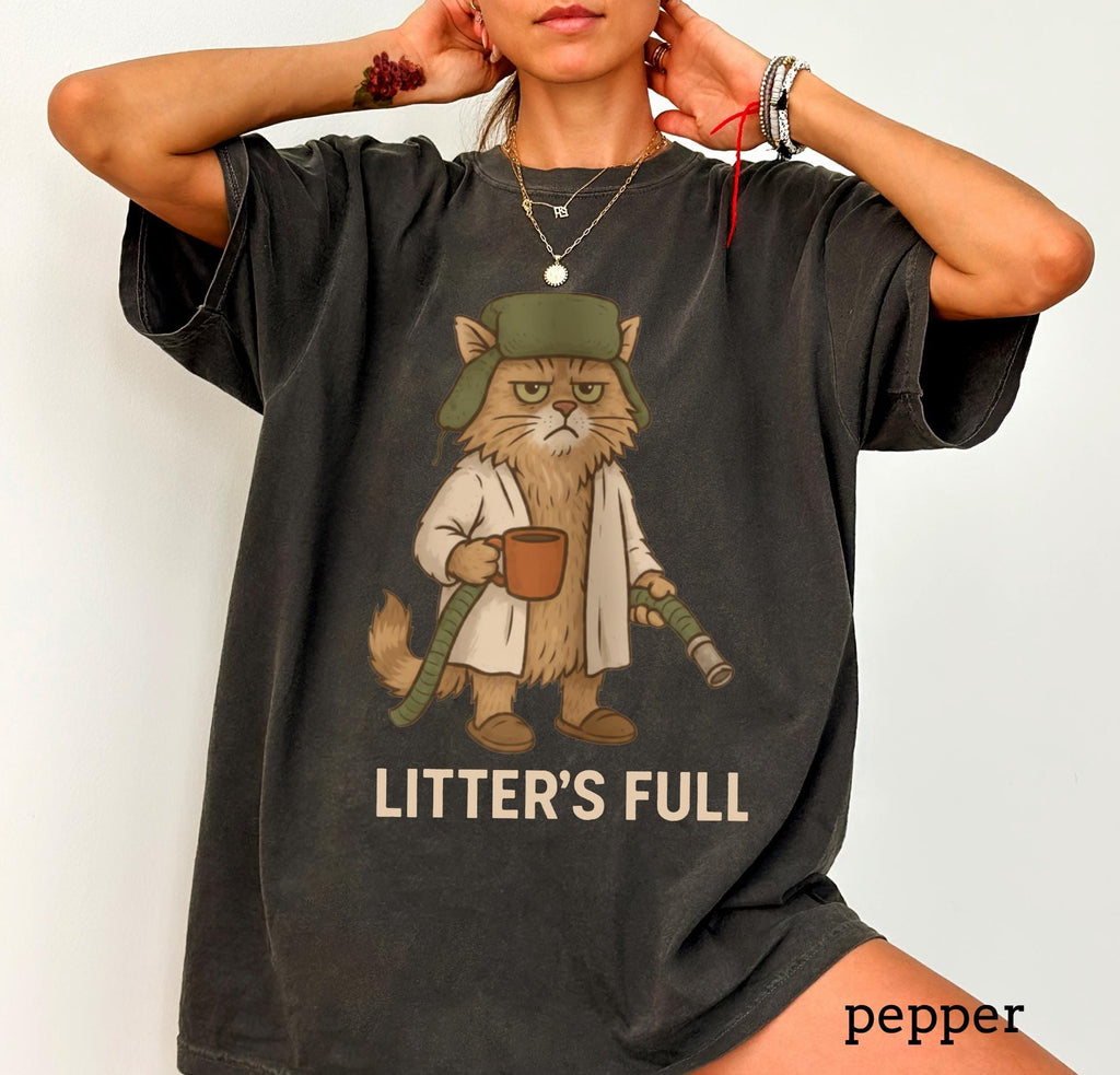 Comfort Colors© Litter’s Full Unisex Shirt: Funny Cat Lovers Winter Vacation Crewneck