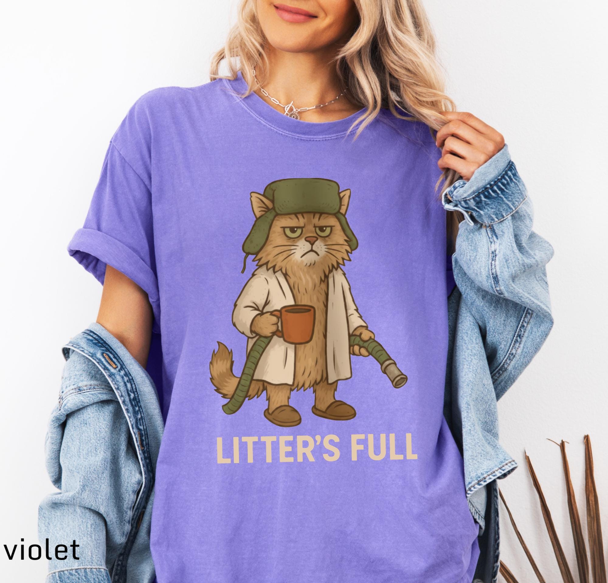 Comfort Colors© Litter’s Full Unisex Shirt: Funny Cat Lovers Winter Vacation Crewneck