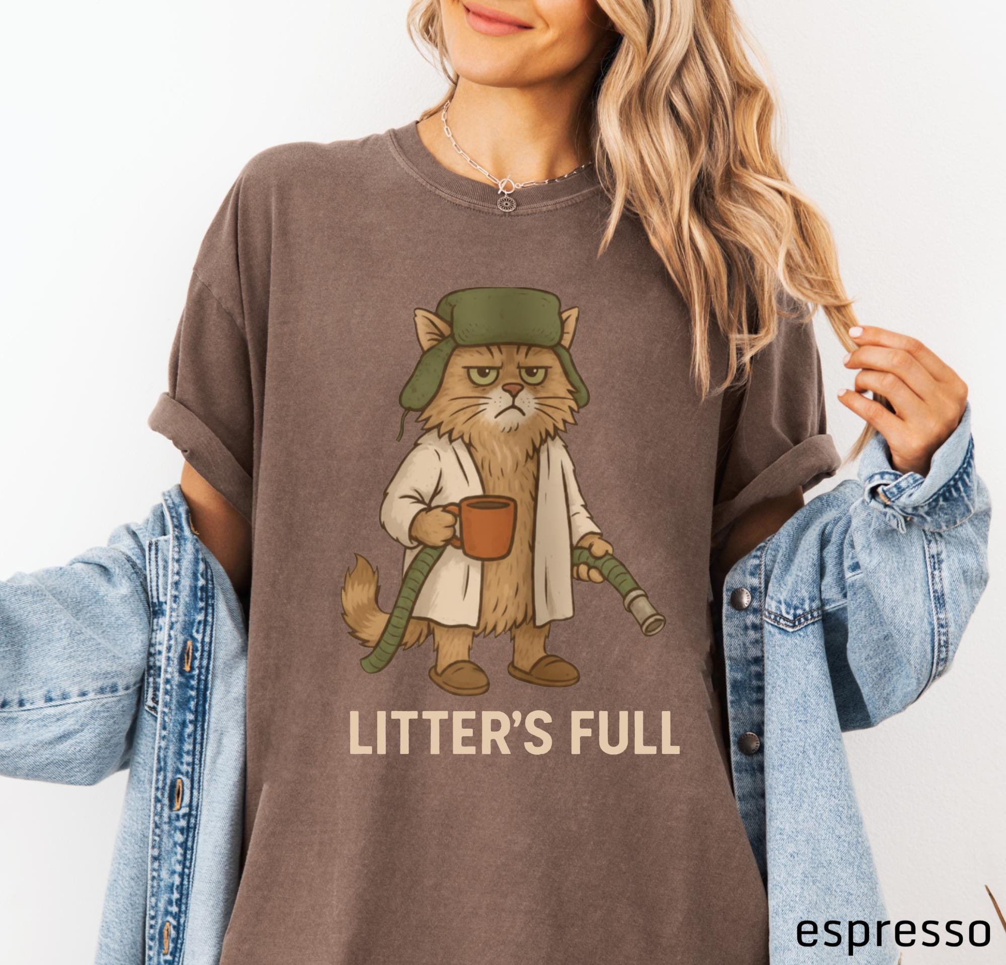 Comfort Colors© Litter’s Full Unisex Shirt: Funny Cat Lovers Winter Vacation Crewneck