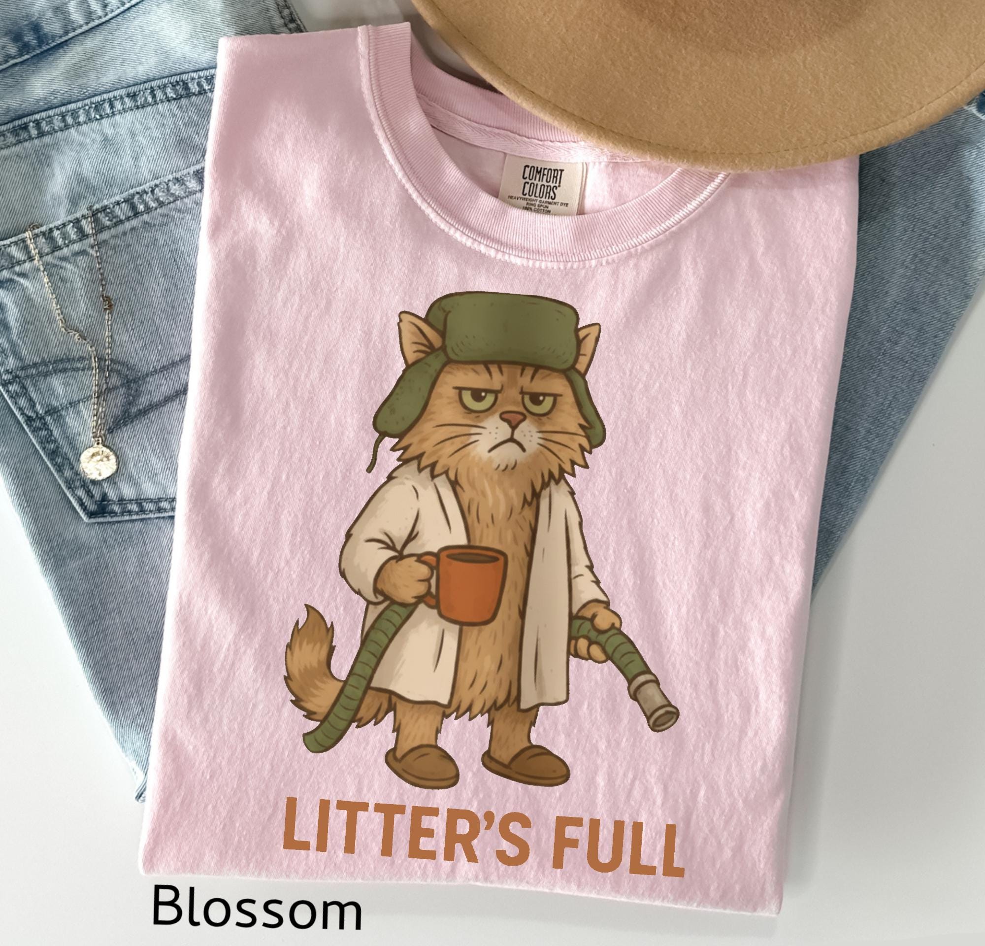 Comfort Colors© Litter’s Full Unisex Shirt: Funny Cat Lovers Winter Vacation Crewneck