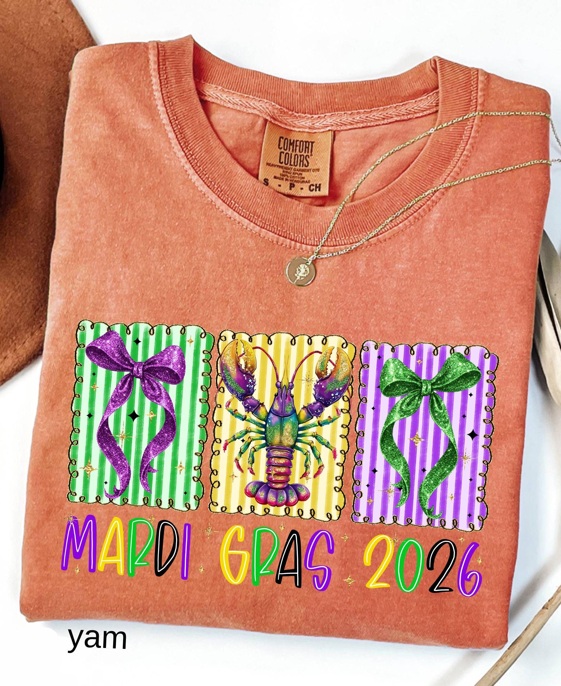 Comfort Colors© Mardi Gras 2026 Shirt: Crawfish And Coquette Bow Carnival Tee, Fat Tuesday New Orleans Festival Women Gift