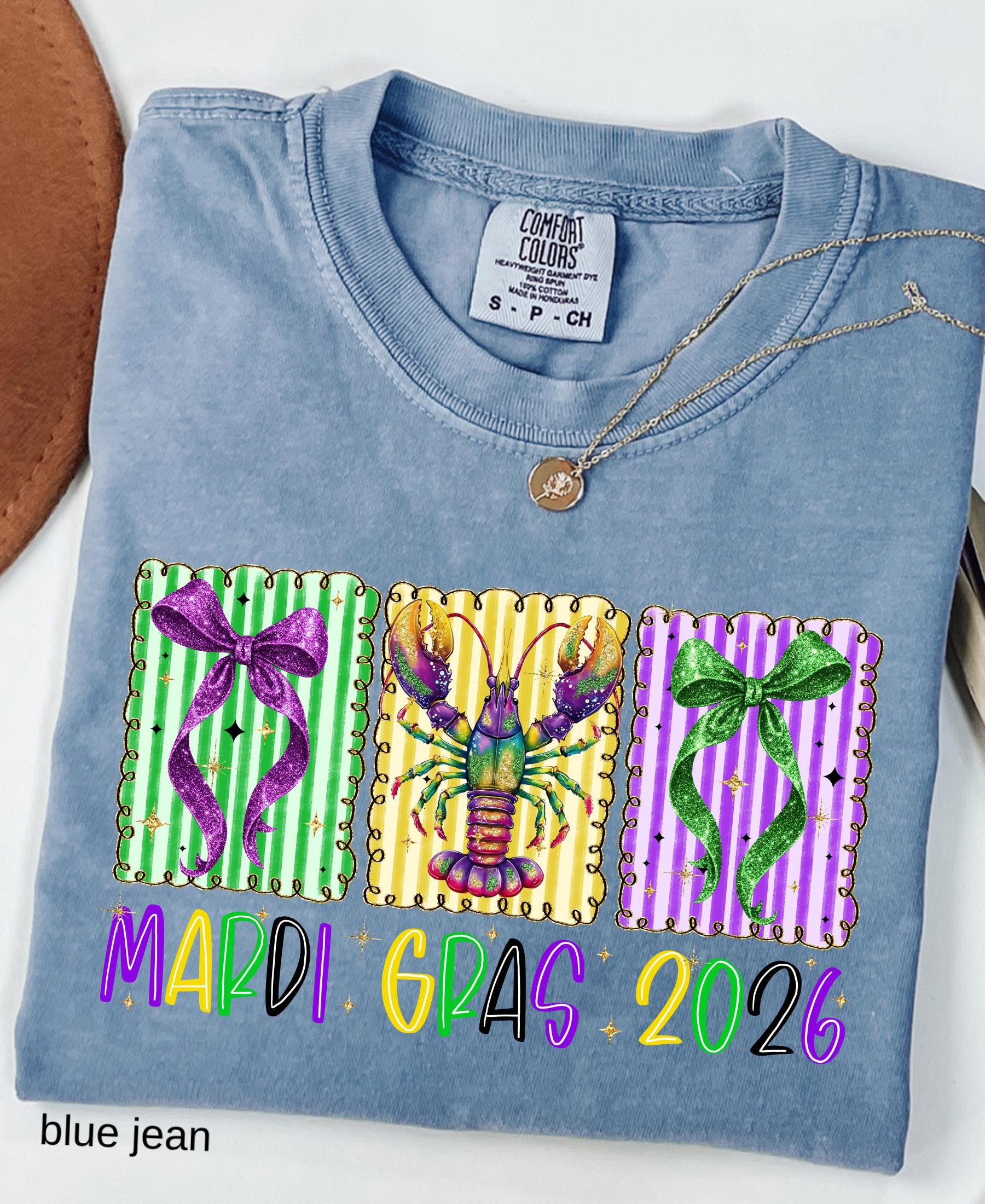 Comfort Colors© Mardi Gras 2026 Shirt: Crawfish And Coquette Bow Carnival Tee, Fat Tuesday New Orleans Festival Women Gift