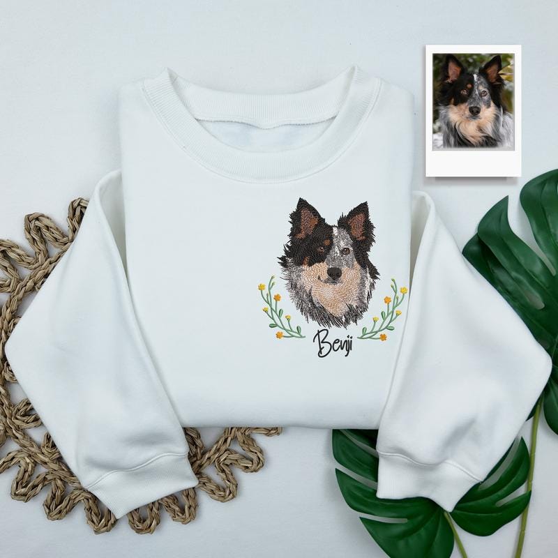 Custom Dog Face Embroidered Sweatshirt, Custom Embroidered Pet Hoodie, Pet Memorial Gifts, Personalized Gift For Mom, Gift for Dog Owner