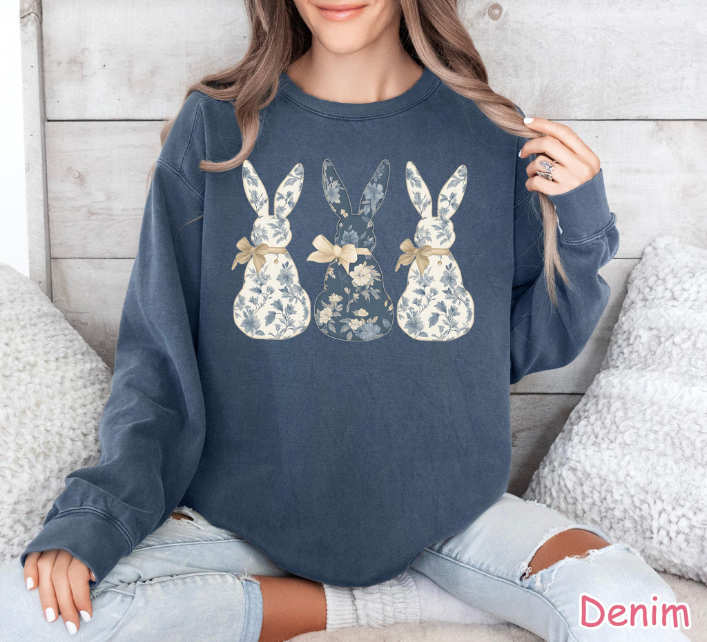 Comfort Colors® Floral Bunny Sweatshirt, Coquette Bow Easter Sweatshirt, Womens Easter Shirt, Easter Crewneck, Rabbit Sweater, Easter Gift