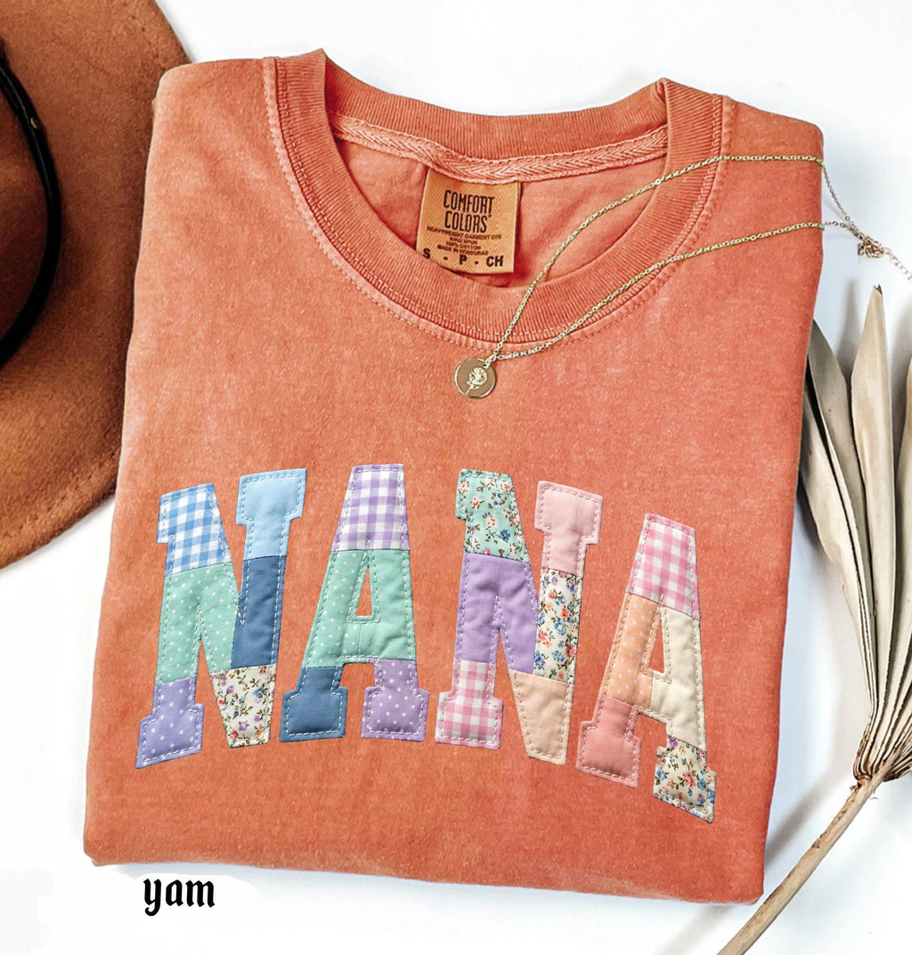 Faux Quilted Mama Comfort Colors© Shirt, Custom Mama Mimi Nana Gigi Mothers Day Gift, Floral Mom T-Shirt, Faux Patchwork Mom Tee