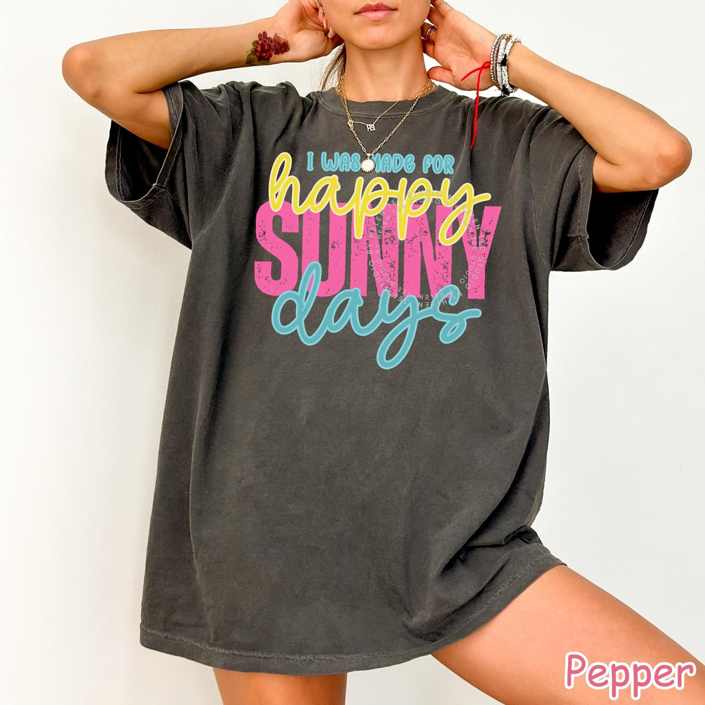 Comfort Colors® Happy Sunny Days Shirt, Retro Summer Shirt for Women, Beach Vacation Shirt, Trendy Spring Graphic Tee, Sunshine Shirt